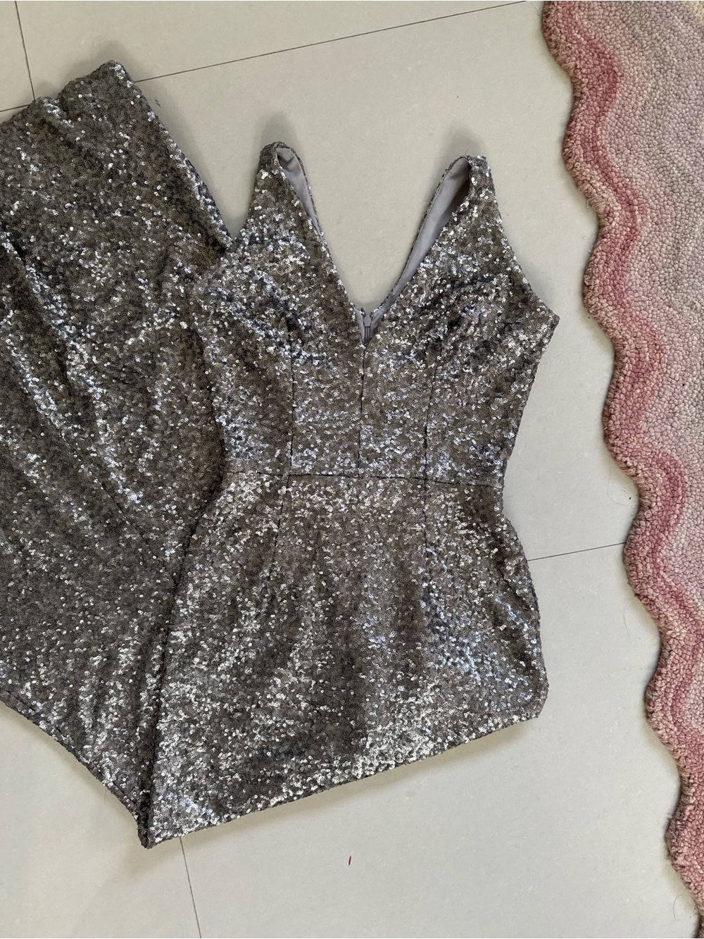 Dress the Population Silver Sequin V-Neck Gown